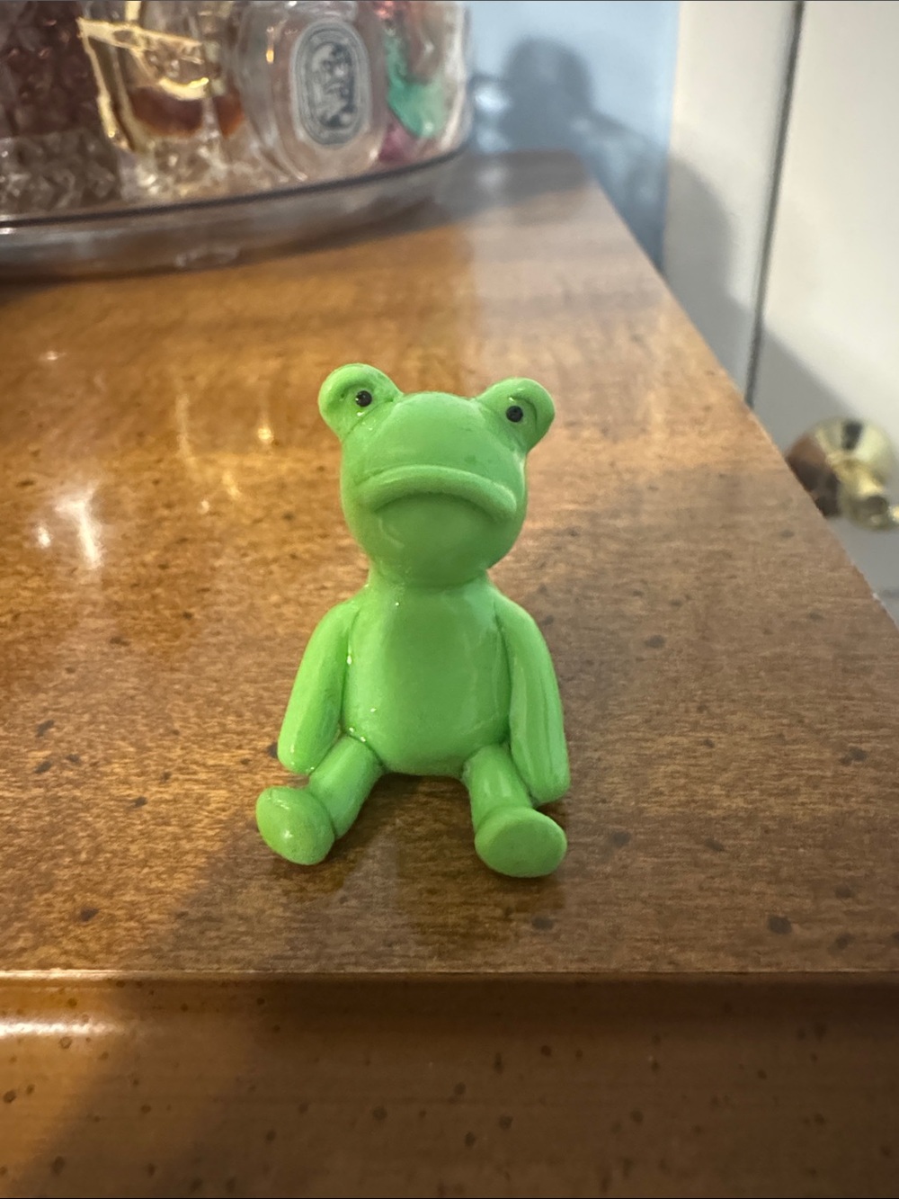 Jellycat Inspired Fergus Frog Figurine